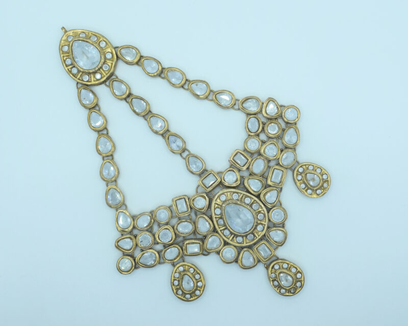 Pearl White Gutka Kundan Jhumar