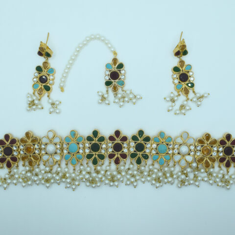 Multicolor Farshi Kundan